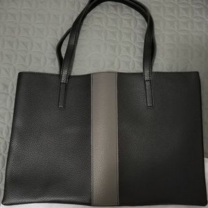 Vince Camuto Tote